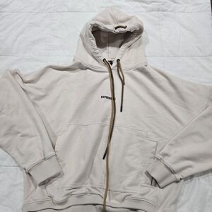 SuperKicks Men's Cream Crewneck Sweater (Import)